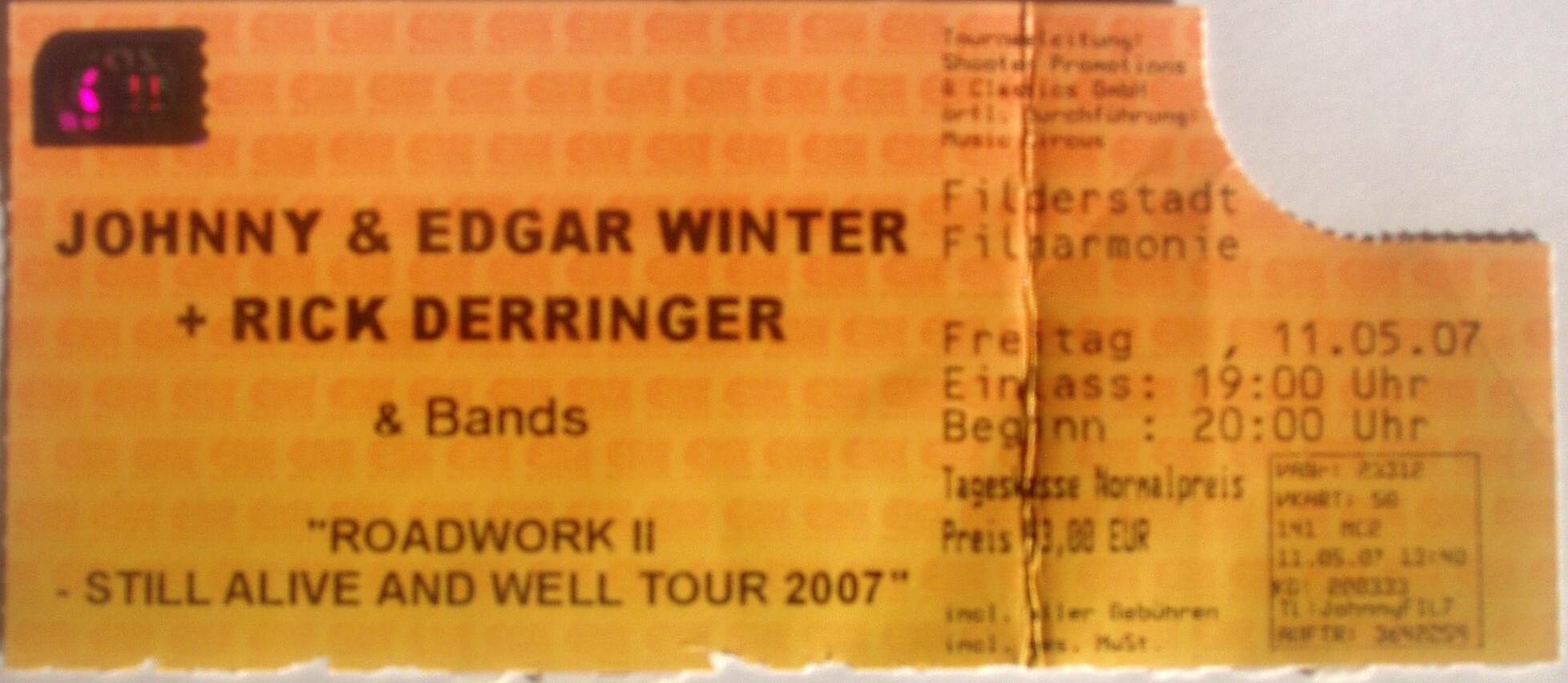 JohnnyWinterEdgarWinterRickDerringer2007-05-11FilharmonieFilderstadtGermany (1).JPG